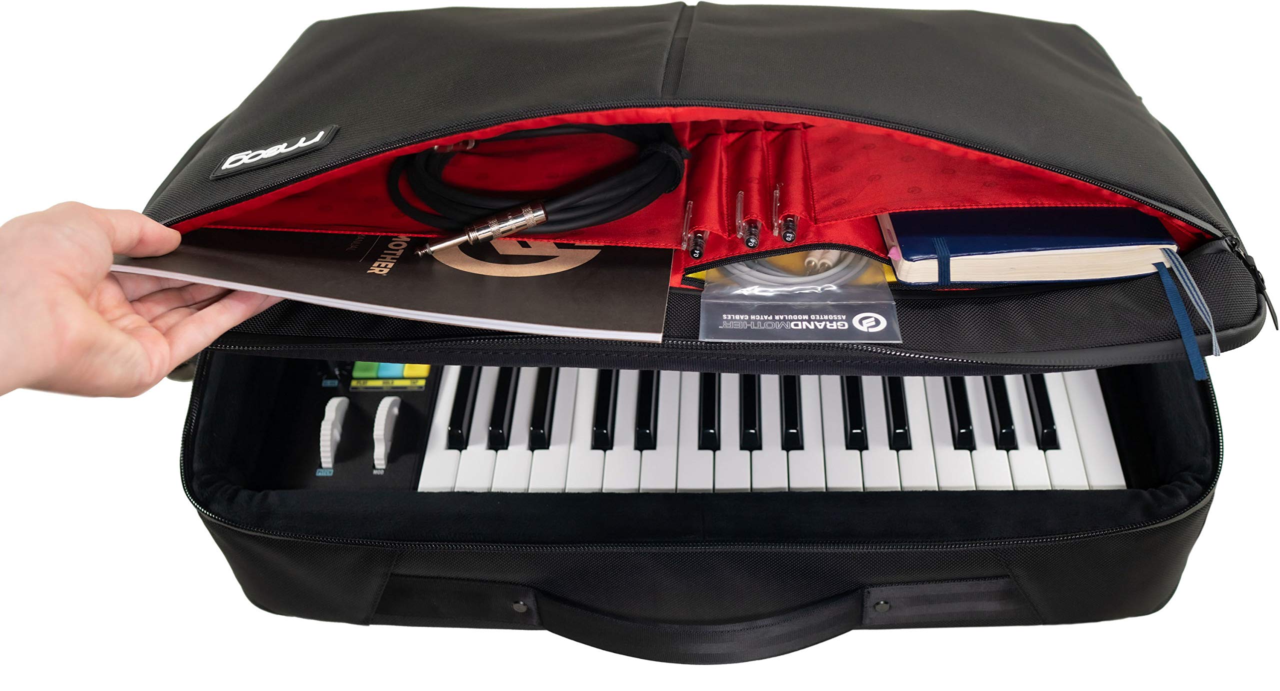 Moog grandmothrer専用ソフトケース、ポスター、ケーブル完全品 Amazon.com: Moog Music: Accessories